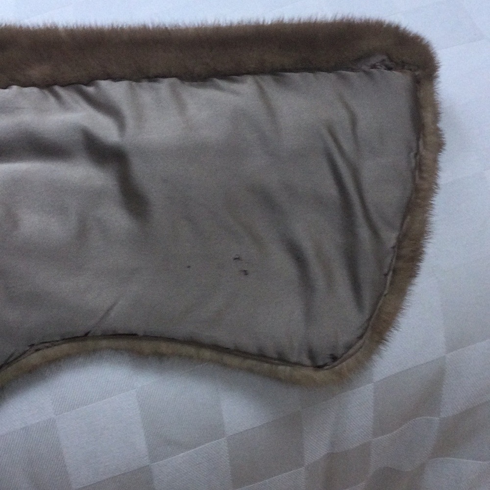 Vintage Mink Stole SPEC SALE Gorgeous Looking! - Picture 6 of 6